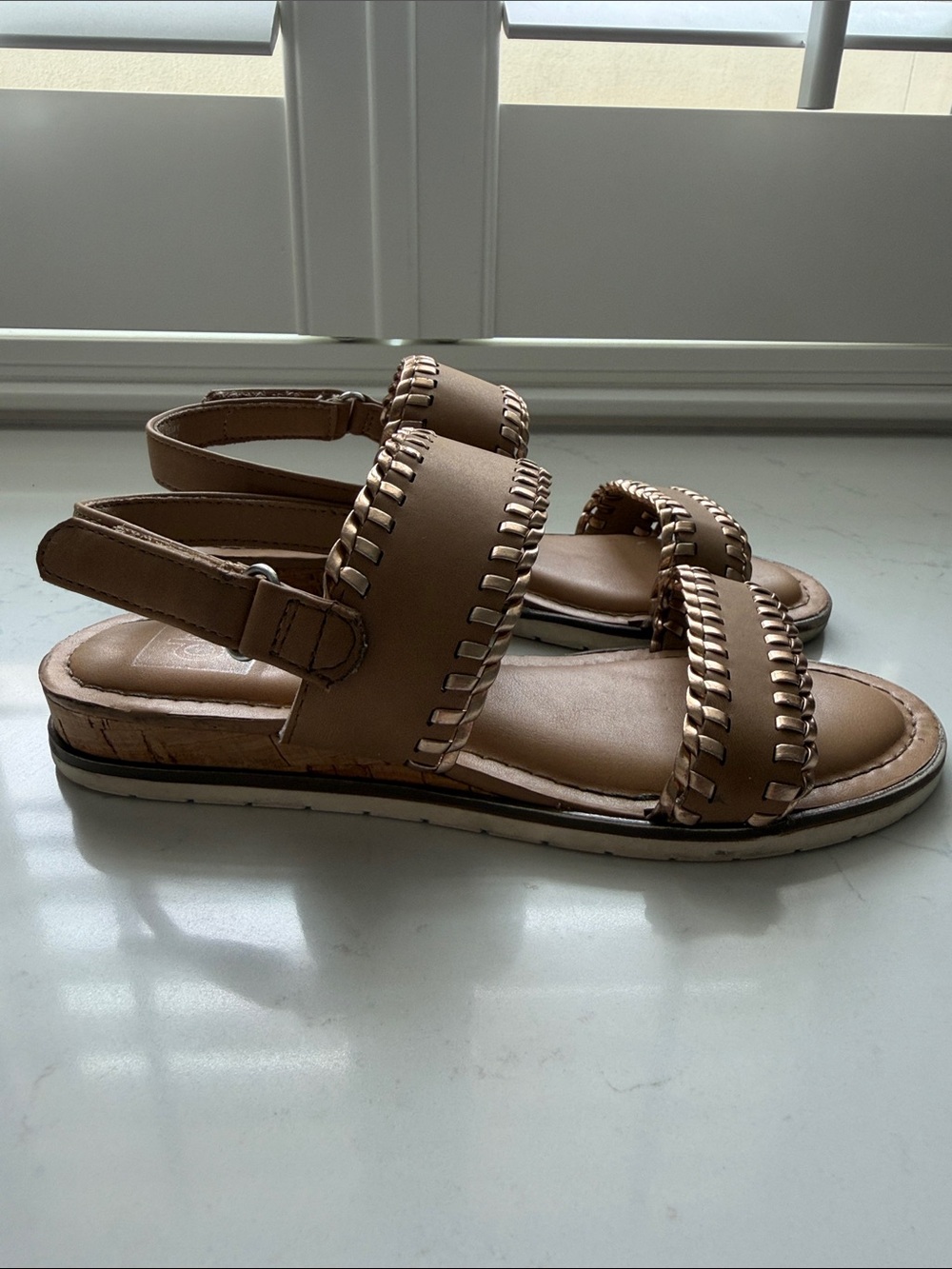 DV by Dolce Vita: Girls sandals Size 1